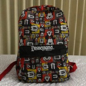 ✌🏽Disneyland Resort Mickey Backpack